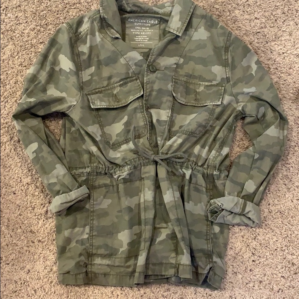 American eagle camo jacket